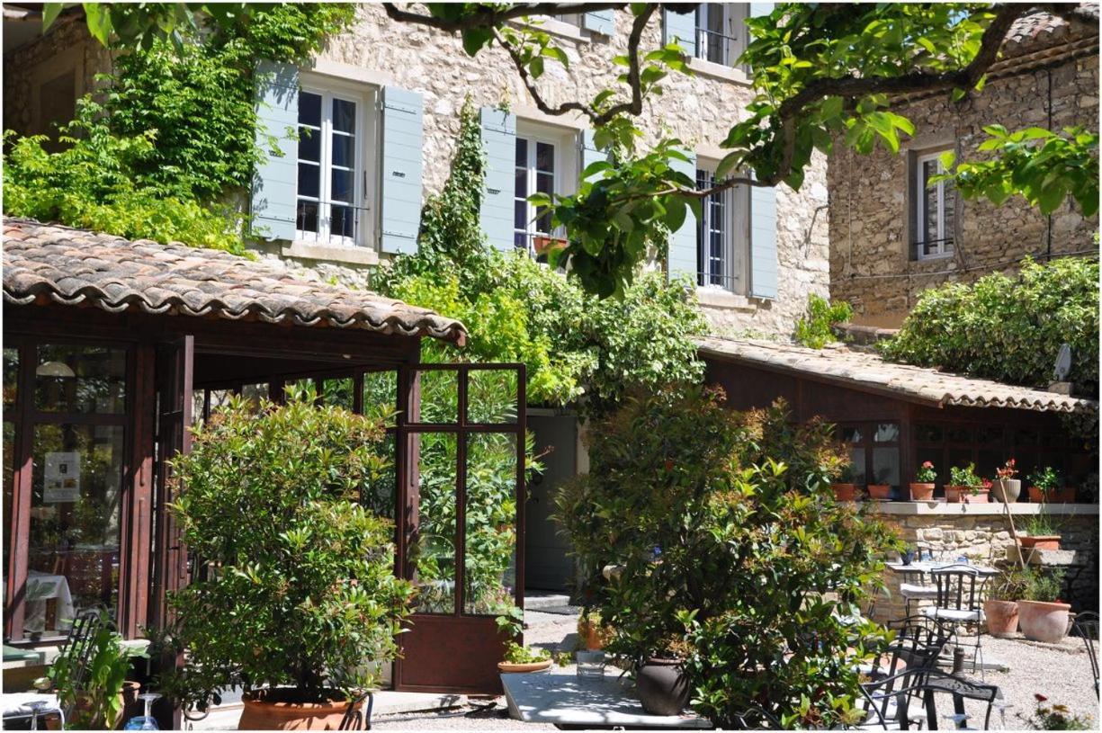 La Figuiere Fontaine De Vaucluse Acomodação com café da manhã Exterior foto
